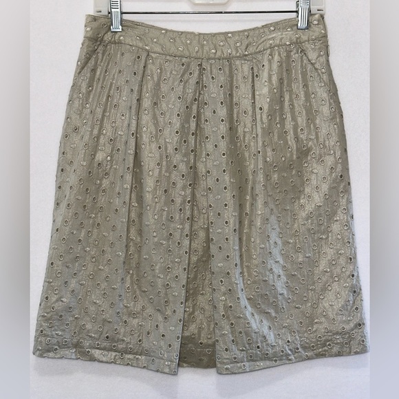 2 for $26 Boden Limited Edition Eyelet Lace Skirt Pleated Iridescent 6 READ - Picture 6 of 11